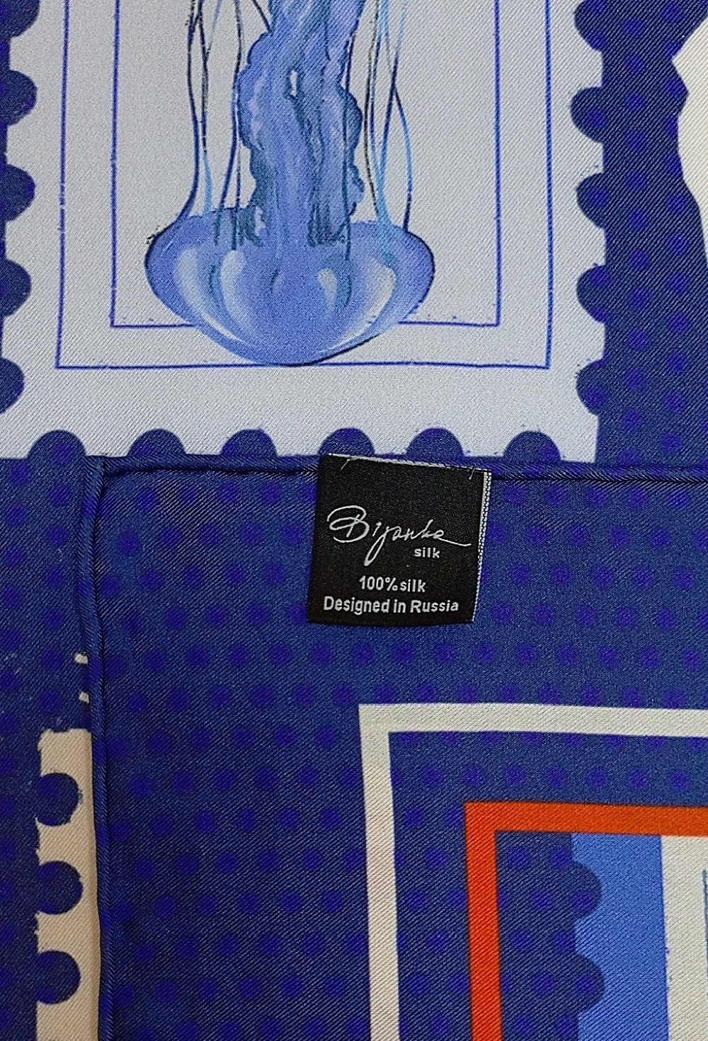 Handkerchief - photo 50842