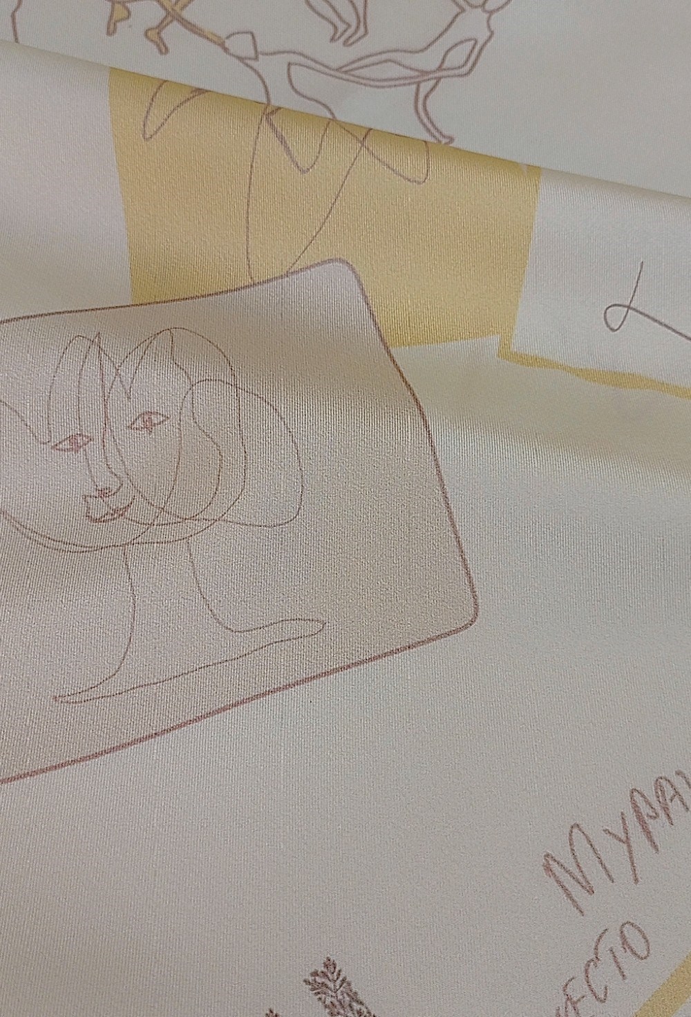 Handkerchief - photo 50856