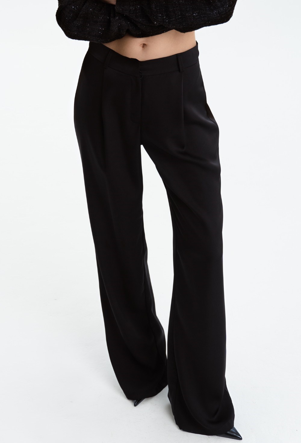 Versatile silk pants - photo 51337