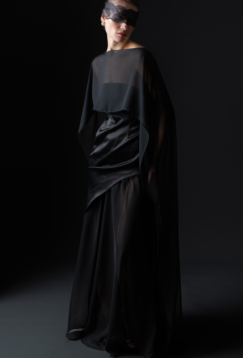 Selene's Silhouette Dress - photo 51409