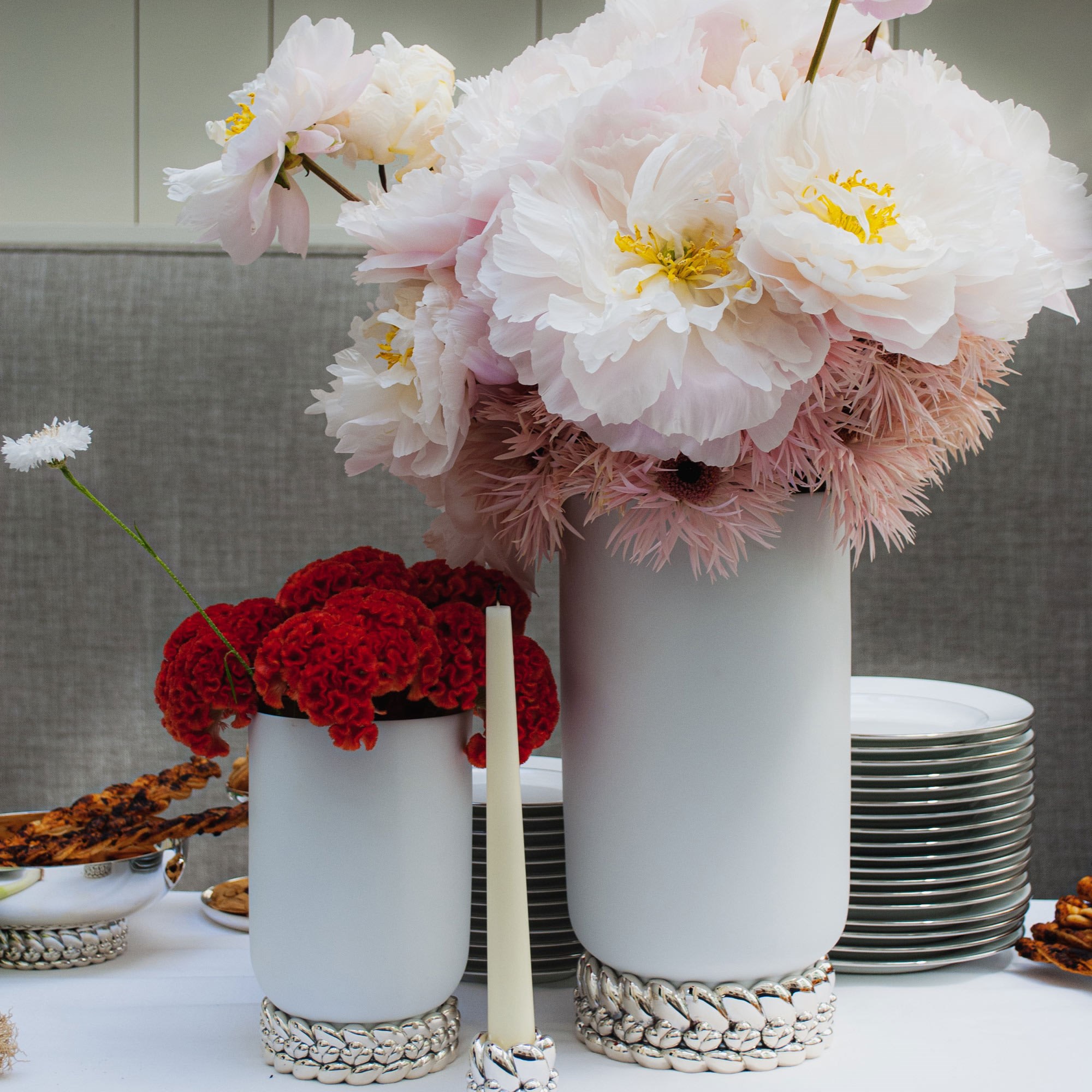 Large Porcelain Vase - photo 52570