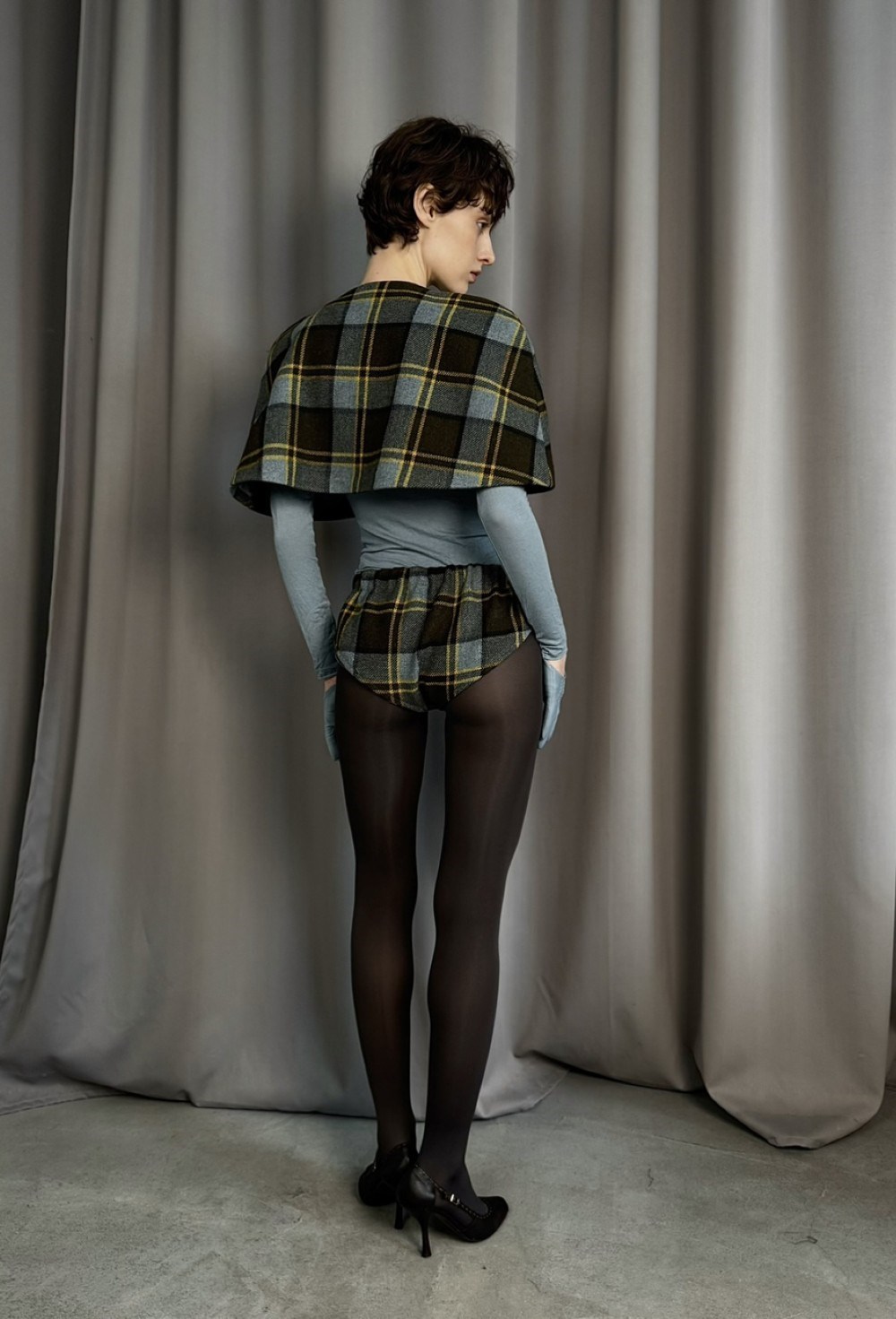 Holly micro shorts - photo 54988