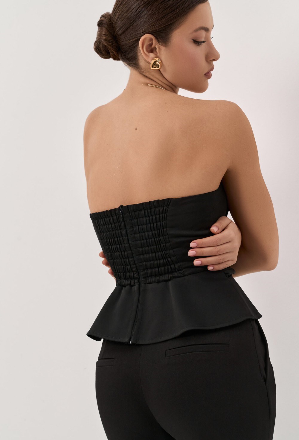 Black corset with peplum - photo 55131