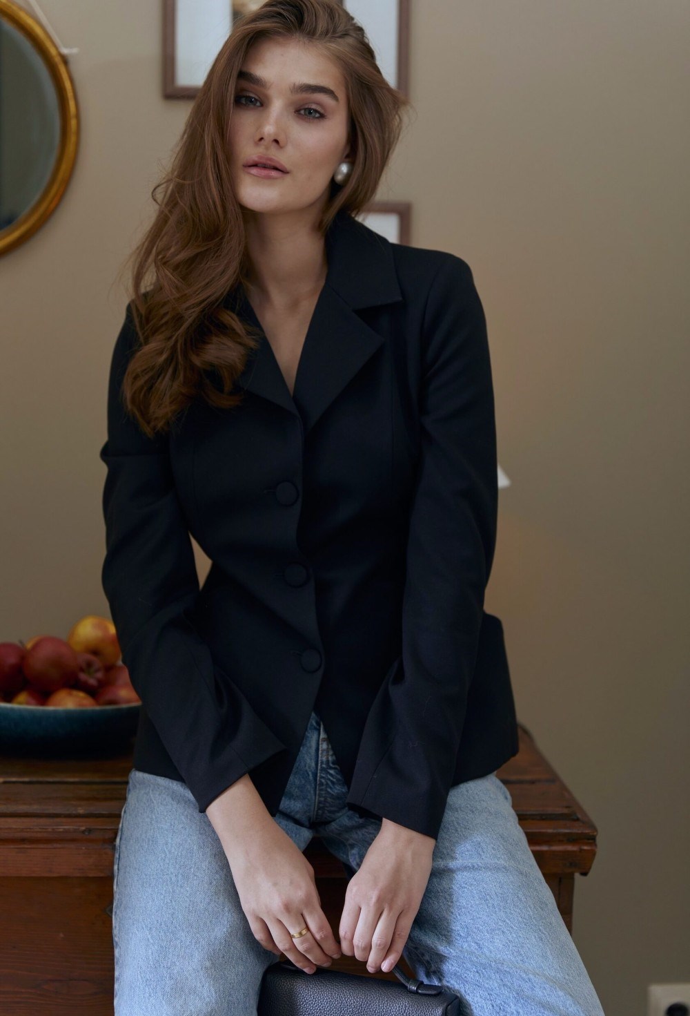 Single-breasted jacket with bulky pockets - photo 55149