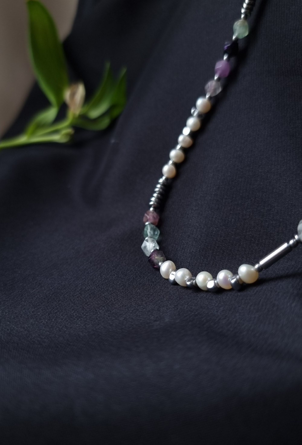 Nymph's Glow Choker - photo 55342