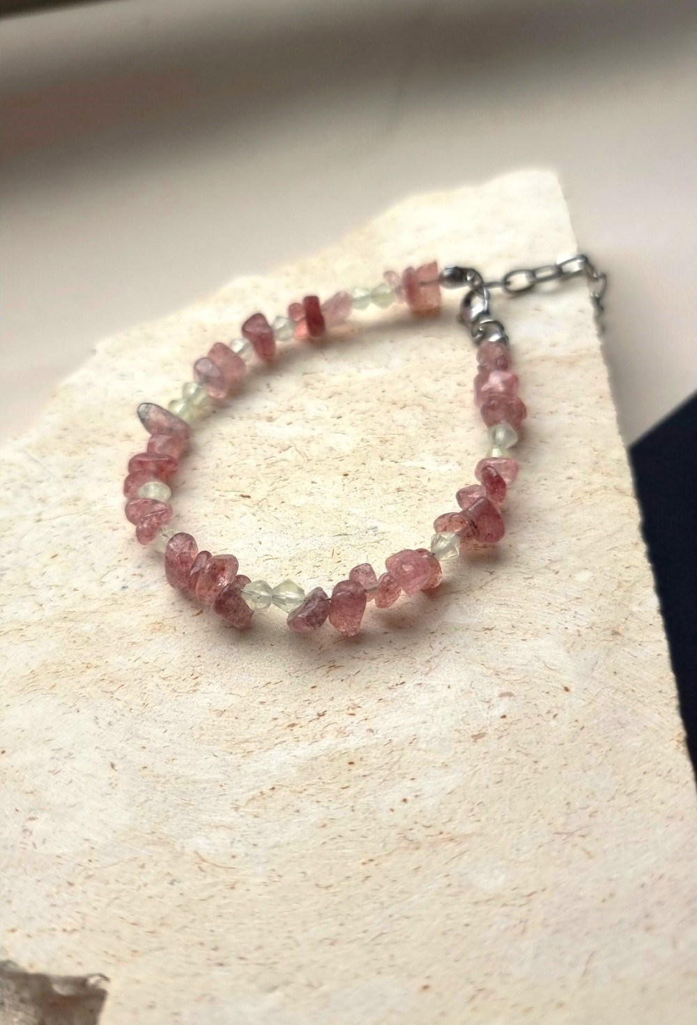 Strawberry Bracelet - photo 55354