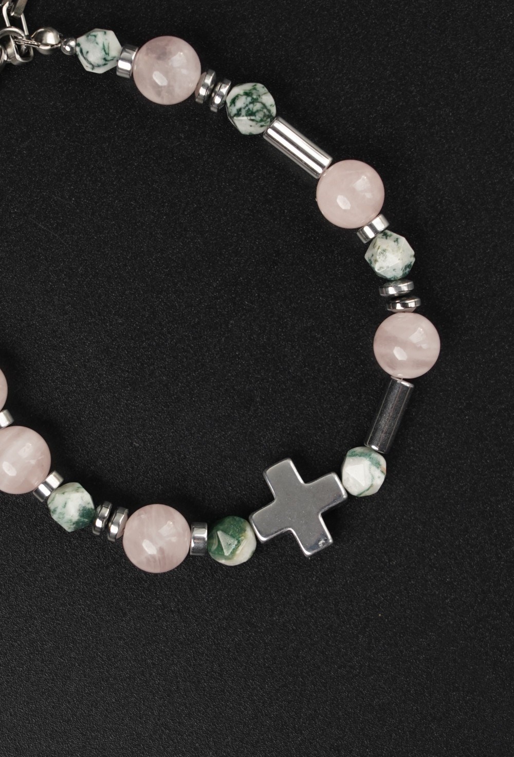 Pink Moss Bracelet - photo 55368