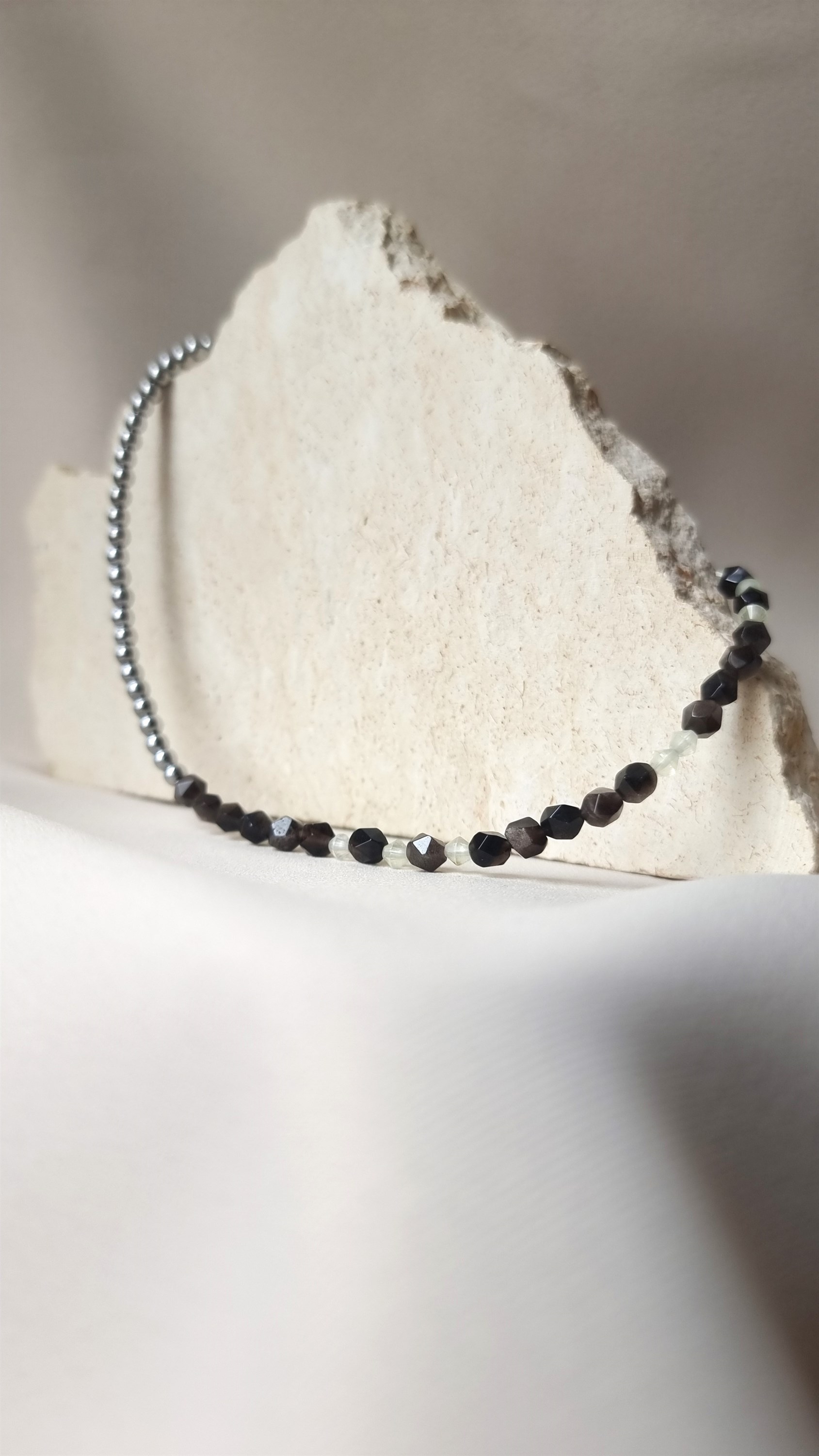 Magic of Contrast Necklace - photo 55378