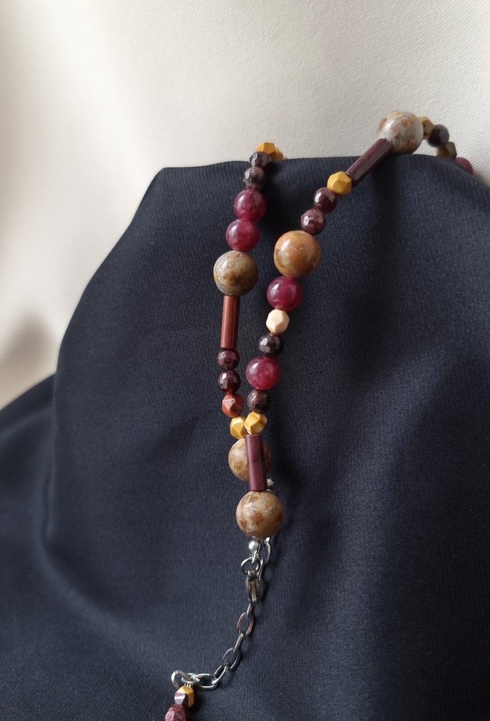 Autumn Leaf Fall Necklace - photo 55396