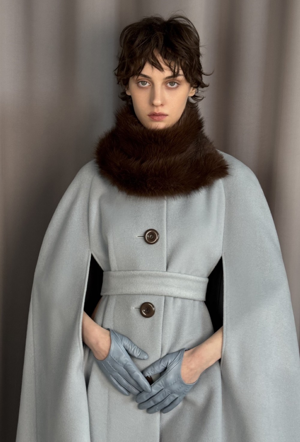 Gaby blue cape - photo 55535