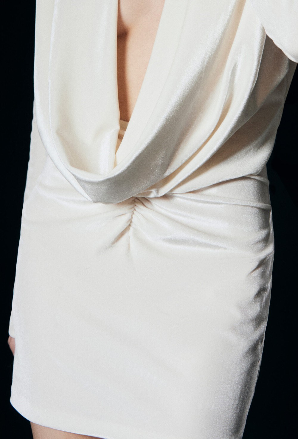 Basic Instinct mini skirt - photo 55598