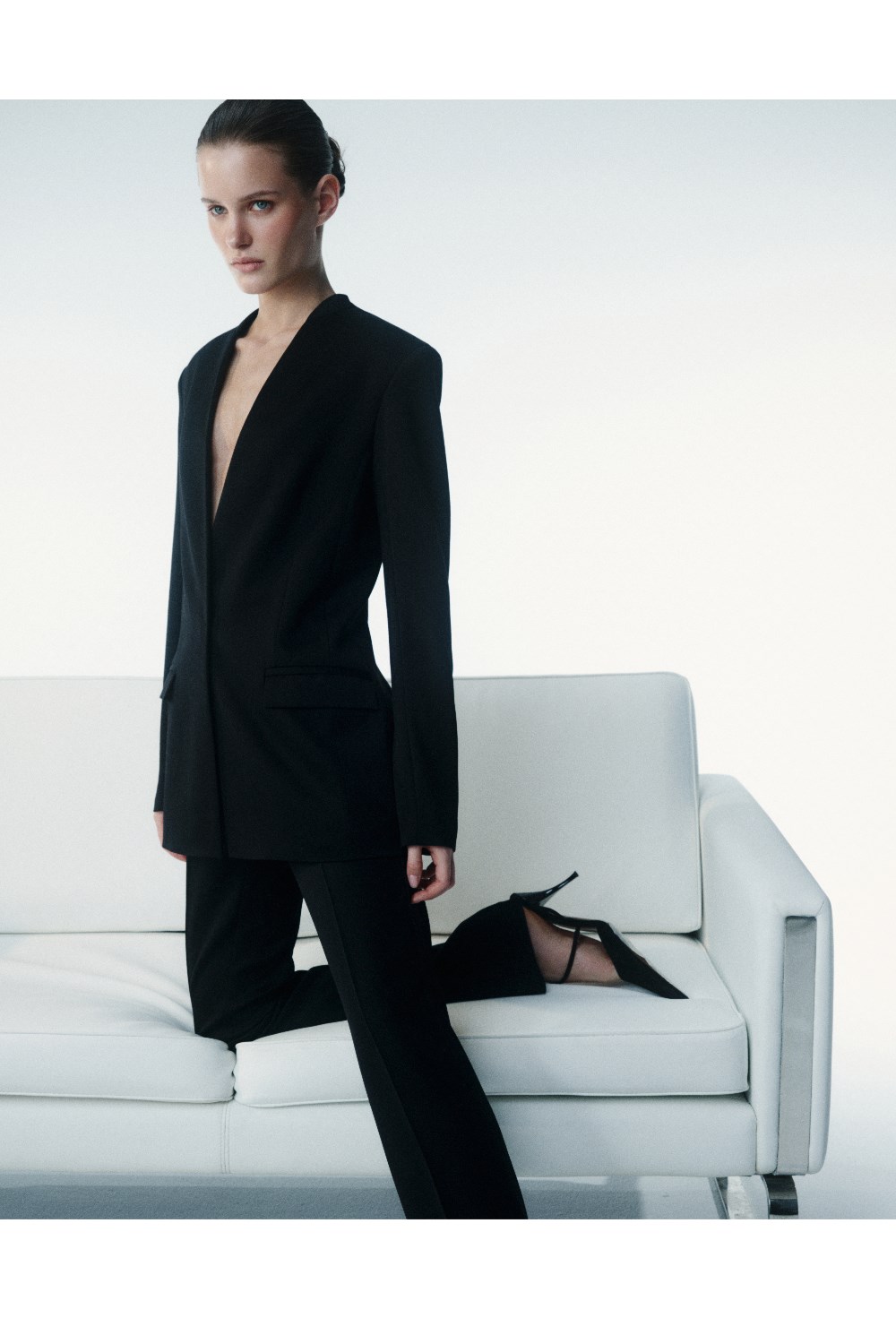 Wool trousers - photo 56036