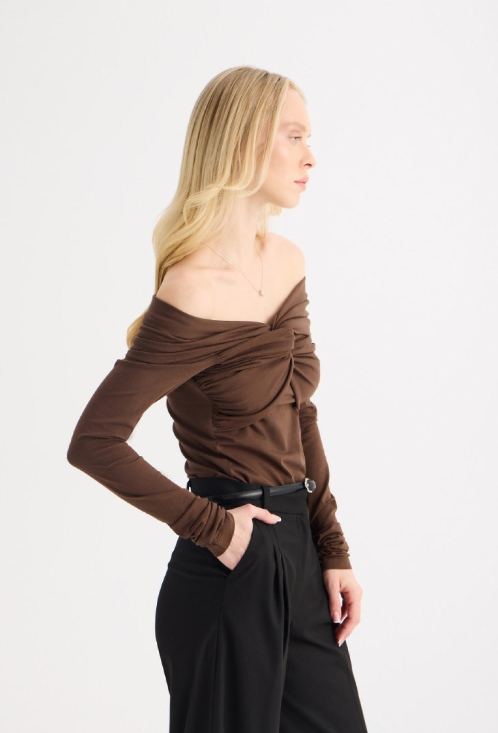 NICOLE Longsleeve - photo 56229