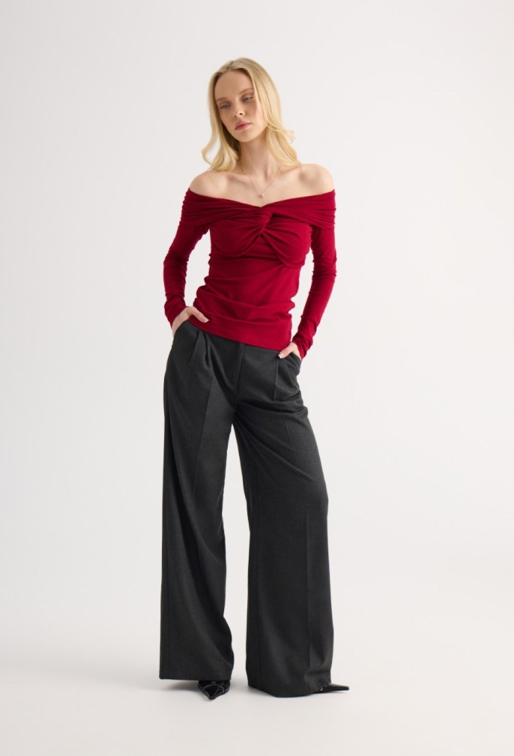 NICOLE Longsleeve - photo 56232