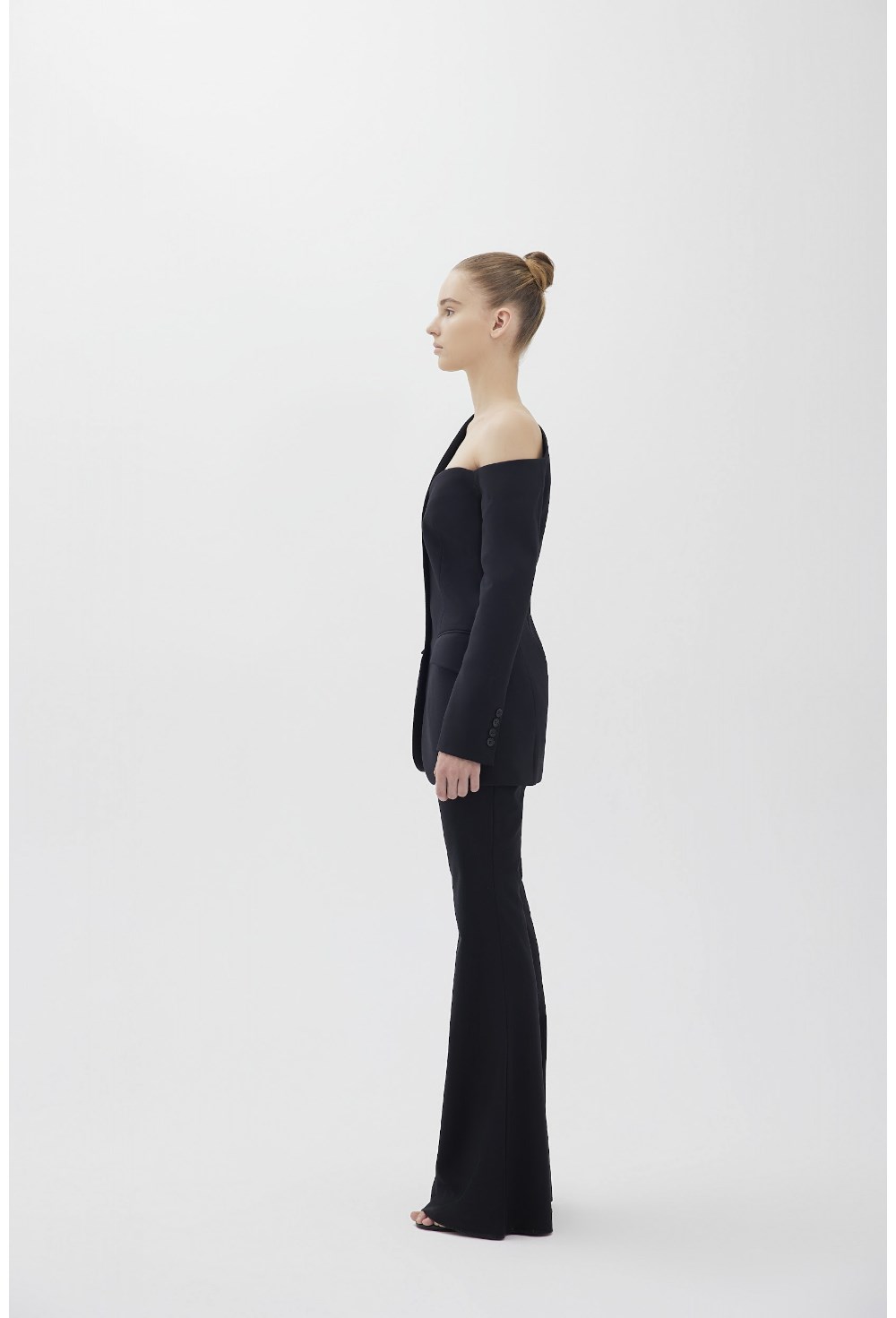 Porticul Suit - photo 57457