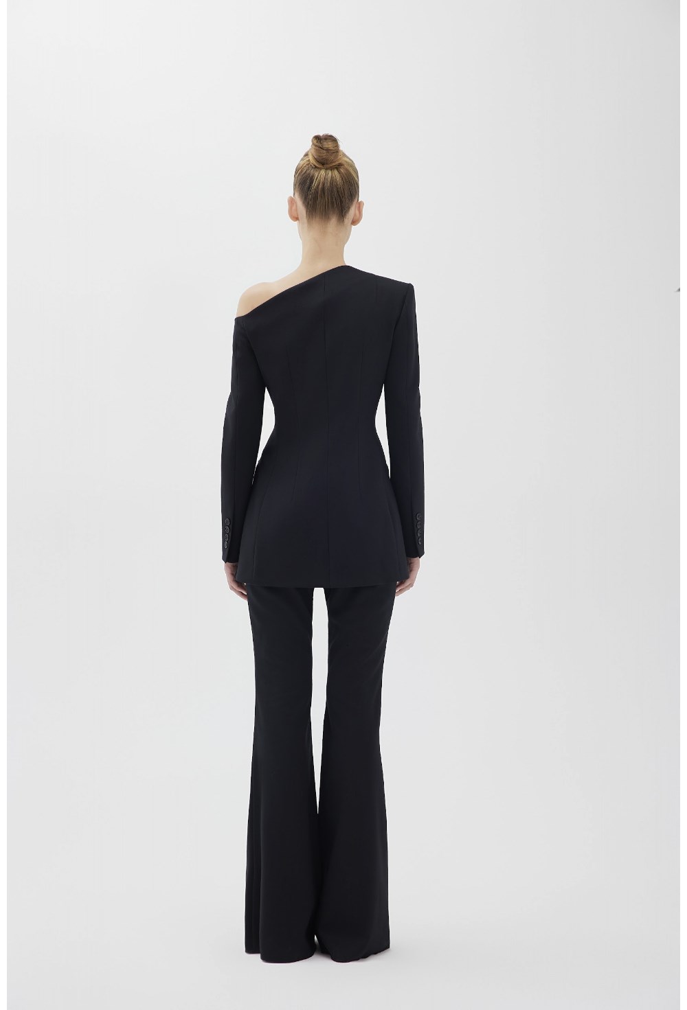 Porticul Suit - photo 57458