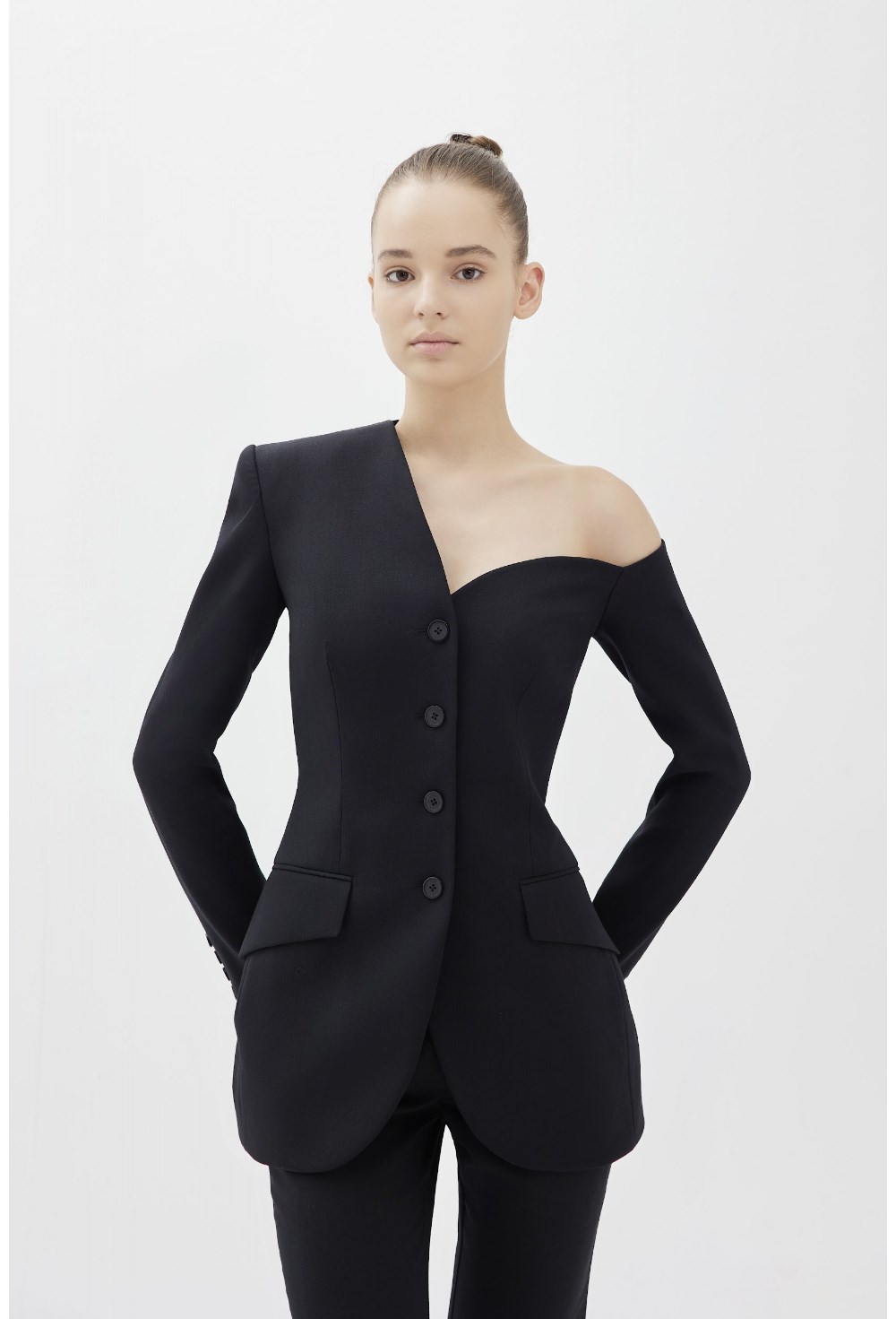 Porticul Suit - photo 57459