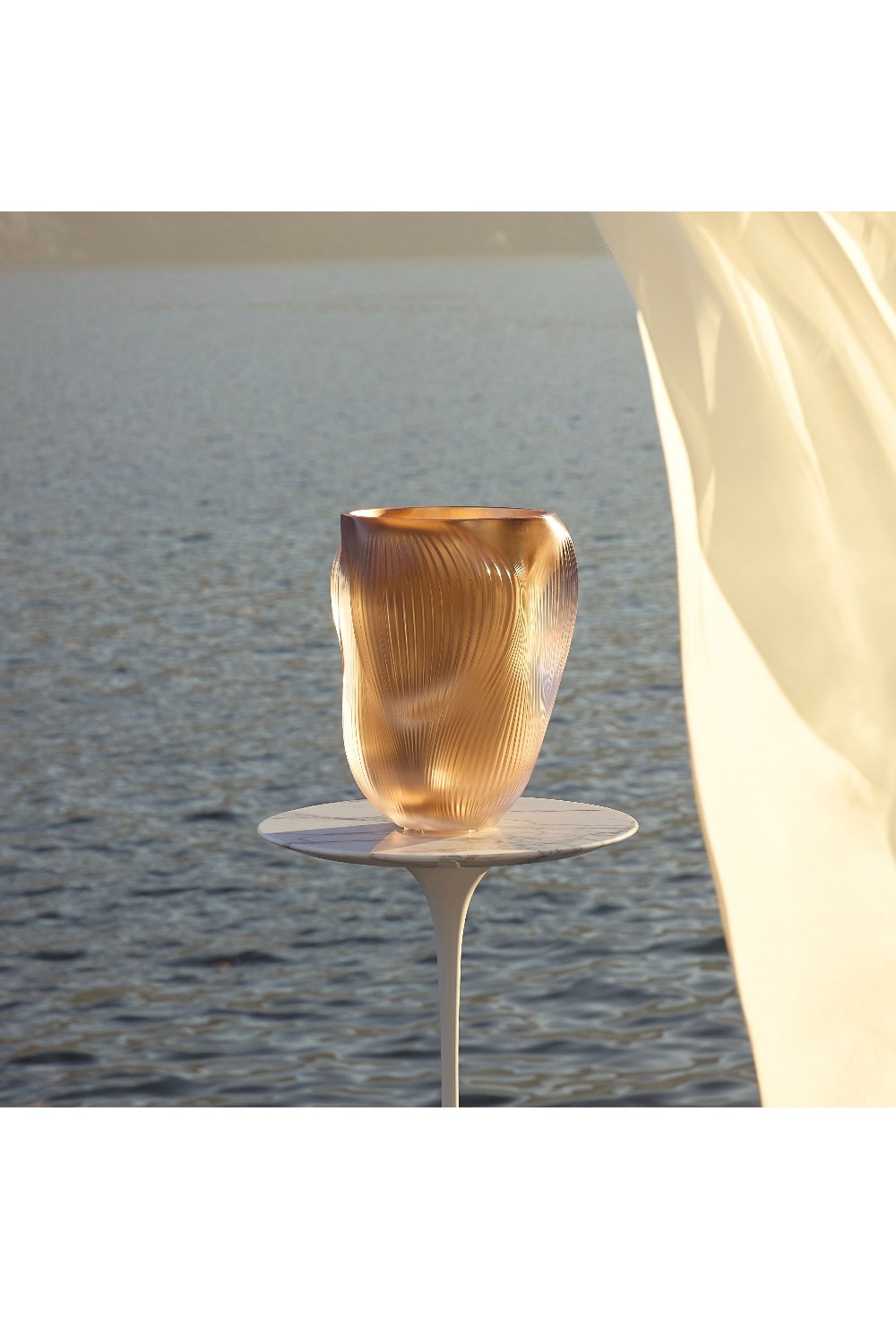 Alizé Large Vase with pink gold leaves - photo 57998