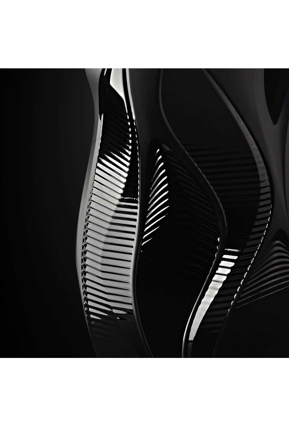 Manifesto Vase, Zaha Hadid & Lalique, 2014 - photo 58476