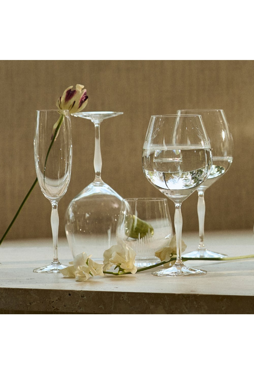 100 POINTS Champagne glass - photo 58652