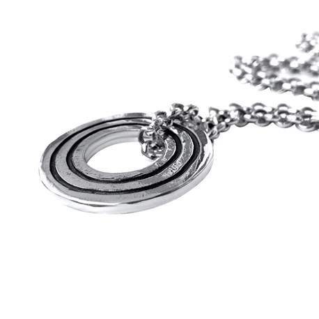 The pendant - photo 7033