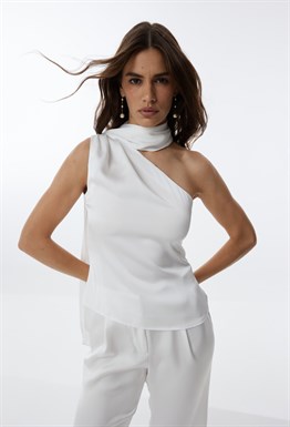 “Ivory Blossom” top