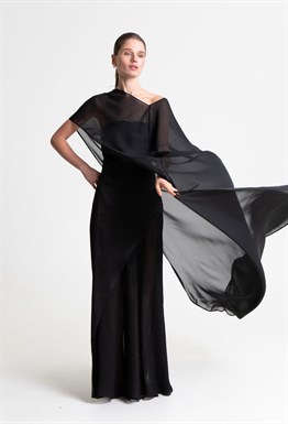 Selene's Silhouette cape