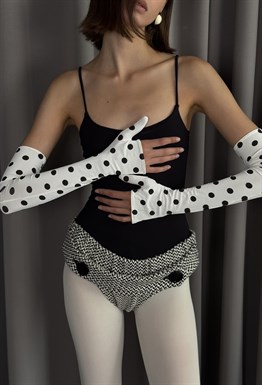 Betty gloves
