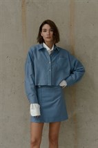 Loose cut jacket in mini length - photo 10796