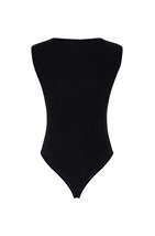 Body with shoulder pads - photo 11042