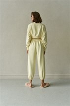 Knitted suit with joggers and short sweatshirt - photo 15555