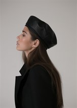 Leather beret black - photo 18027