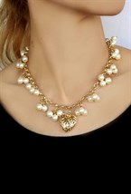 necklace with pearls and heart - photo 19998