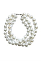 choker of large pearls - photo 20054