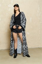 Yin Yang Kimono - photo 30527