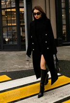 Black Women's Coat - photo 31767