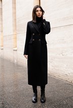 Women's black fitted coat - photo 31774