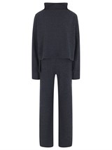 Knitted suit - photo 32986