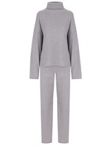 Knitted suit - photo 33031