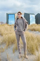 Sweater - photo 36033