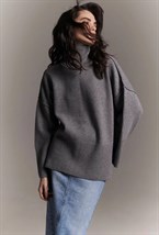 Sweater - photo 36549