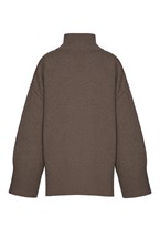 Sweater - photo 36552