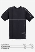 T-shirt - photo 36880