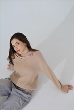 Sweater - photo 39345