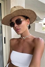 Necker - photo 42050