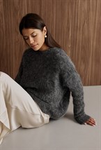 Sweater - photo 46054