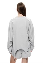 Sweatshirt with garters - photo 50332