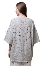 Three-dimensional hole punch T-shirt - photo 50385