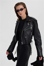 Leather jacket shortened "SANDRA" - photo 50592