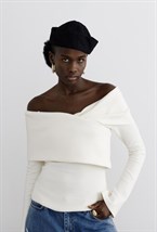 Sweater - photo 54040